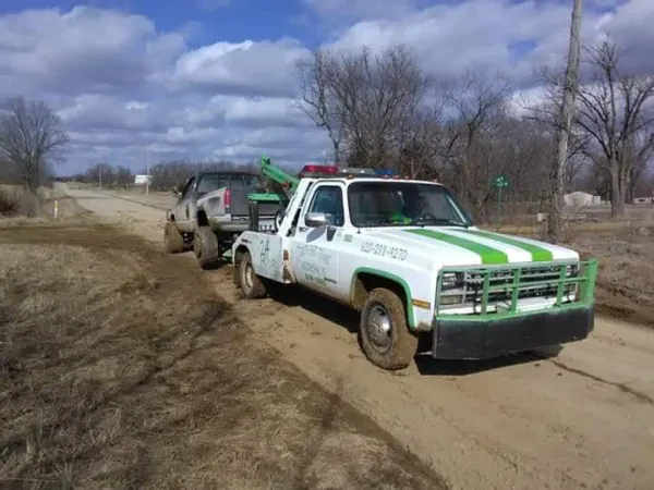 South East Towing LLC - photo 4