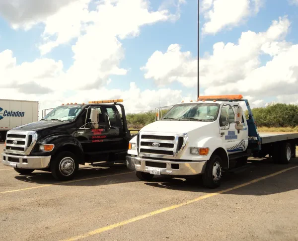 Juan's Wrecker and Truck Road Service, LLC - photo 3