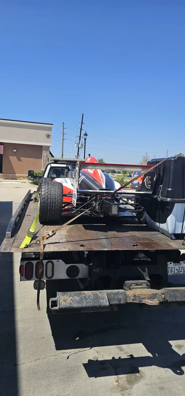 Mike's #1 Towing - photo 4