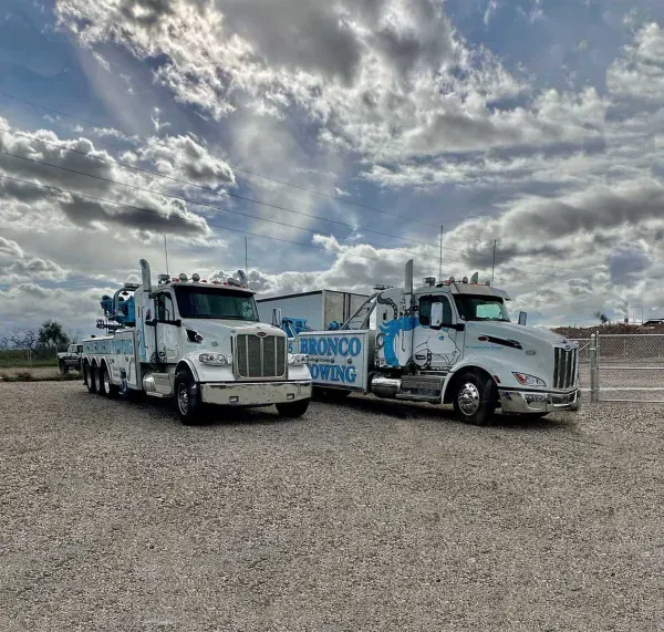 Bronco Towing - photo 4