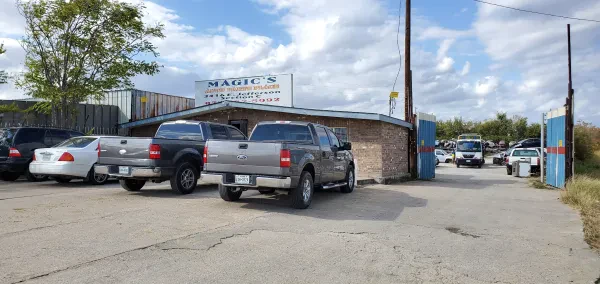 Magic's Auto Parts Place - photo 3
