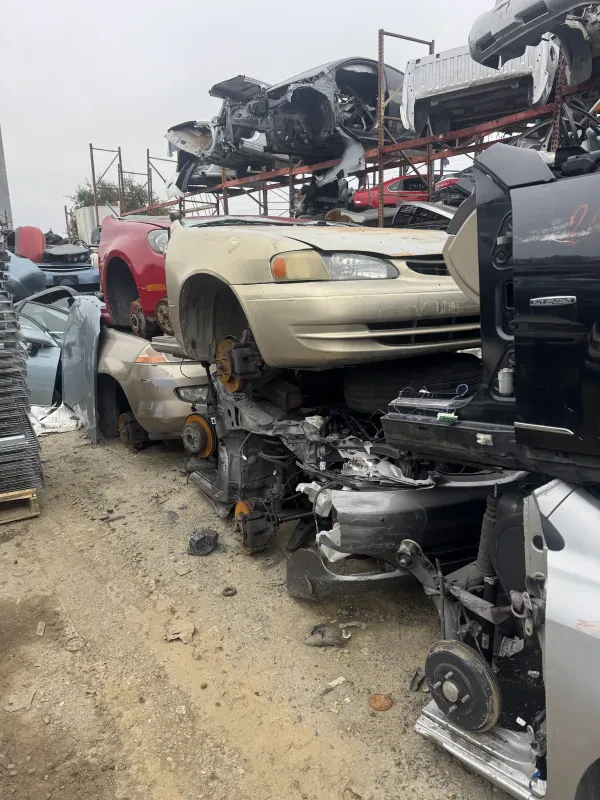 US Dubai Auto Dismantling - photo 2