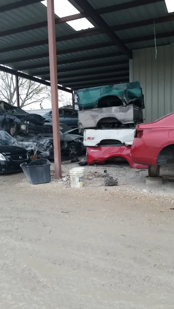 G & G Used Auto Parts - photo 3