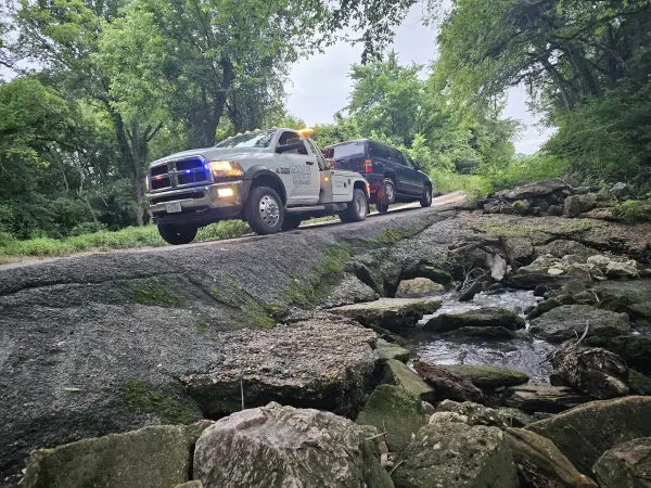 Lonestar Towing & Recovery - photo 4