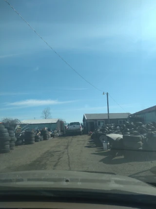 A&A Auto Wrecking JunkYard in Junction City (OR) - photo 3