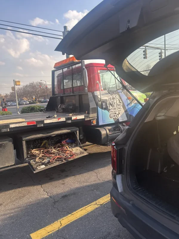 Nelms Towing - photo 4
