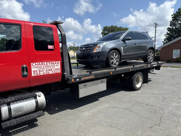 Charleyman Towing & Wrecker Service - photo 4