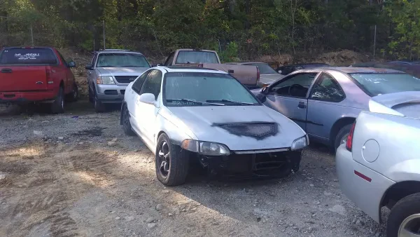 HRM AUTO SALVAGE - photo 2