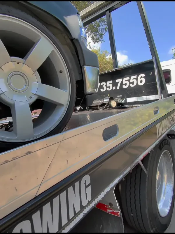 KB Towing-Servicio de Gruas-Dallas,Tx - photo 2