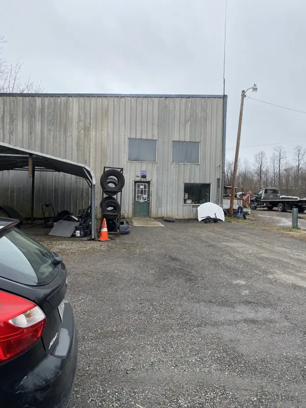 J & J Sales and Salvage, LLC - photo 3