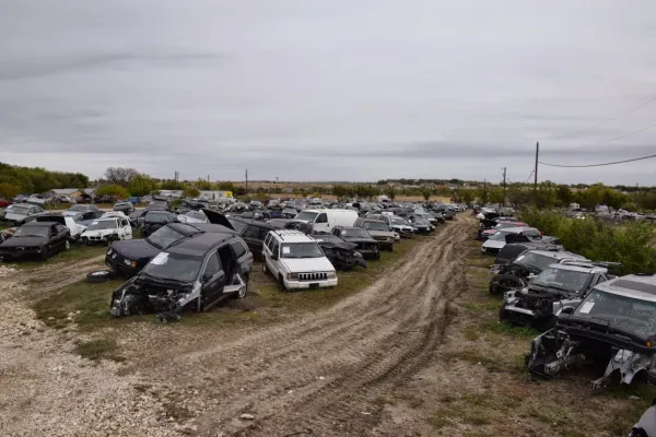 Hi-Tech Auto Recycling - photo 2