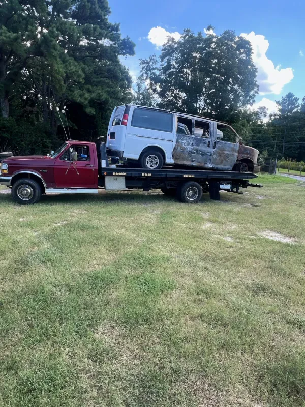 L.A Towing and car junk removal - photo 4