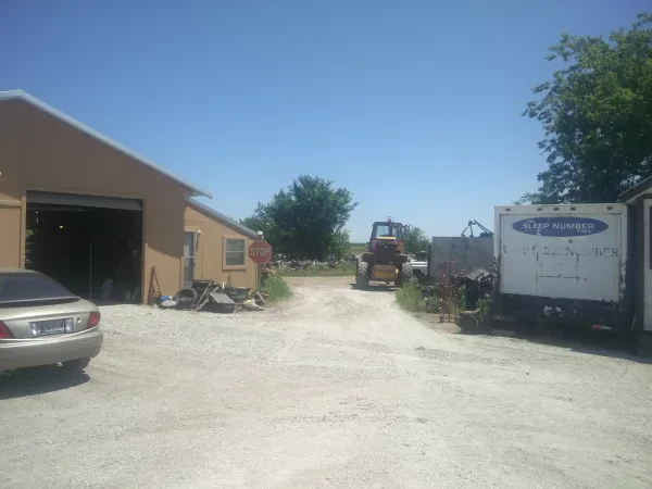 Walker Auto Salvage - photo 2