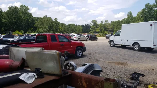 Hart's Parts & Recycling - photo 2