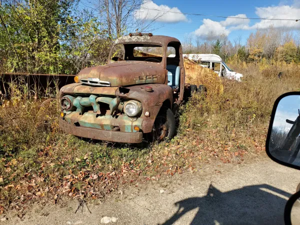 J & R Salvage - photo 3