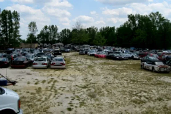 West Auto Sales & Salvage - photo 2