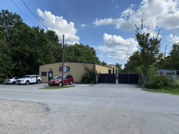 D&D’s Used Auto Parts - photo 3