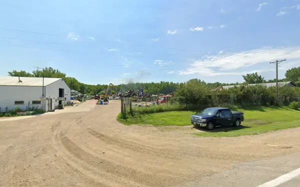 I-35 Auto Recycling - photo 3