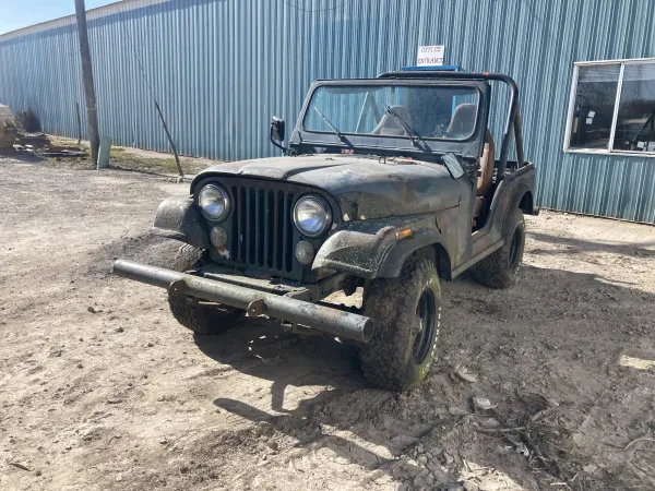 Hull Road Junkyard - photo 4