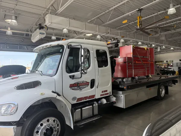 Dean Martin Towing + Recovery - photo 3
