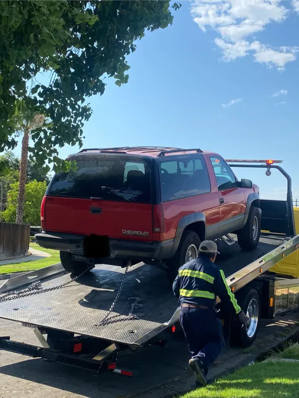 Silver Bridge Towing Service - photo 3