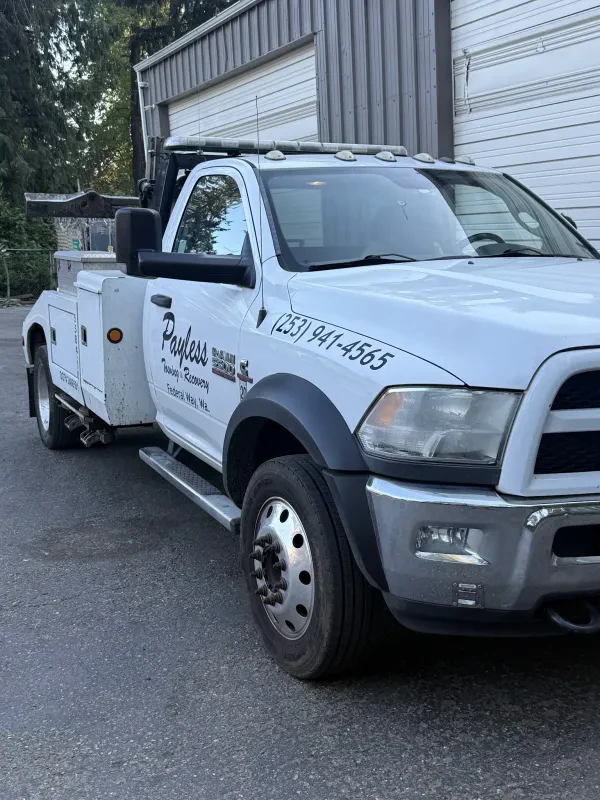 Payless Towing & Recovery - photo 2