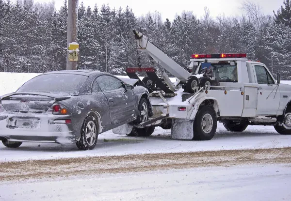 Payless Towing & Recovery - photo 4