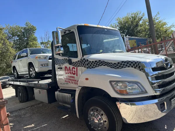 10-4 Tow of Austin - photo 3
