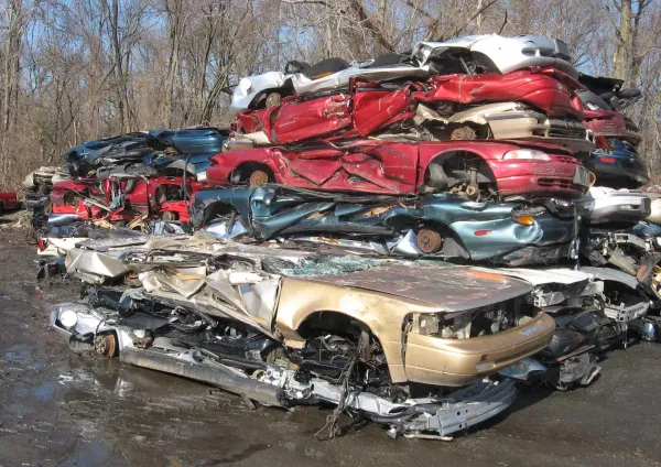 Kelly's Auto Salvage & Wrecker Service - photo 3
