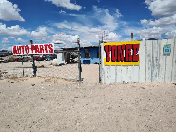 Yonke Auto Parts - photo 2