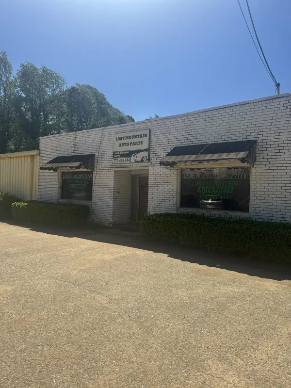 LOST MOUNTAIN AUTO PARTS - photo 2
