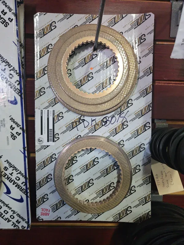 REYES AUTO PARTS LLC - photo 2