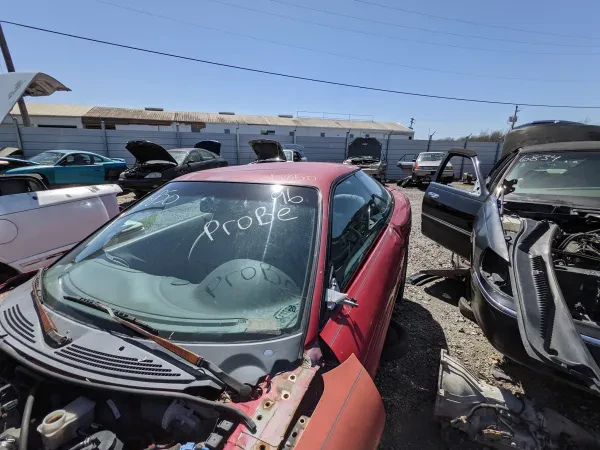 UAPI Auto Parts "We Buy Cars” - photo 3