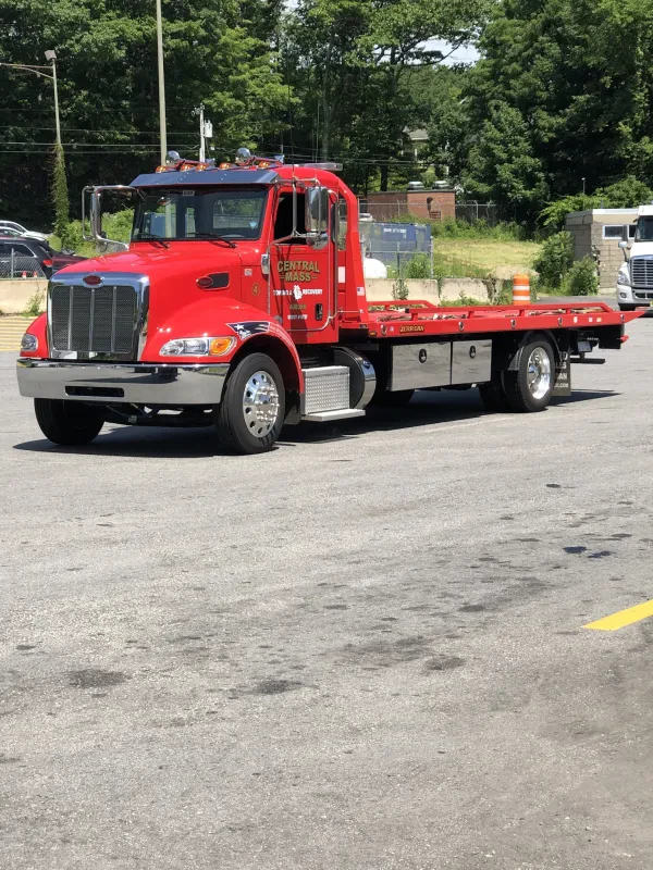 Central Mass Towing & Recovery - photo 2