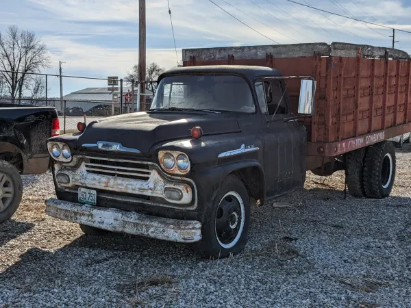 Barnes Auto Salvage - photo 2