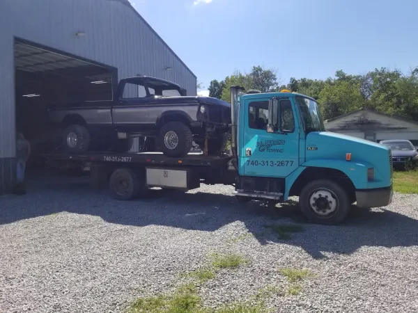 All-Season's Towing & Roadside - photo 2