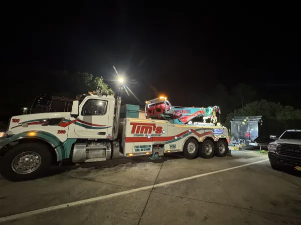 Tim's Towing and Recovery - photo 3
