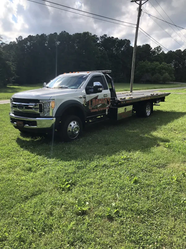 Landon's Towing & Recovery Inc. - photo 3