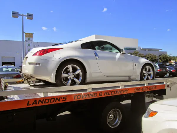 Landon's Towing & Recovery Inc. - photo 4