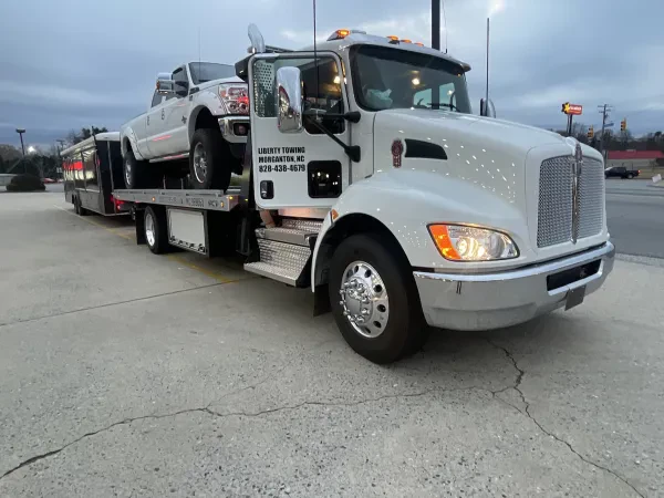 LIBERTY TOWING & RECOVERY - photo 2