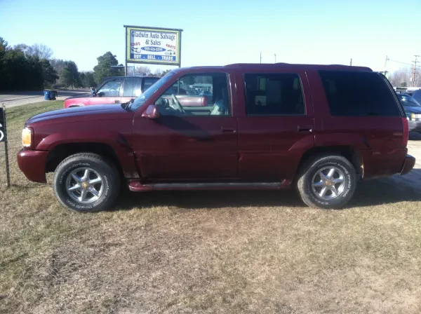 Gladwin Auto Salvage & Sales - photo 4