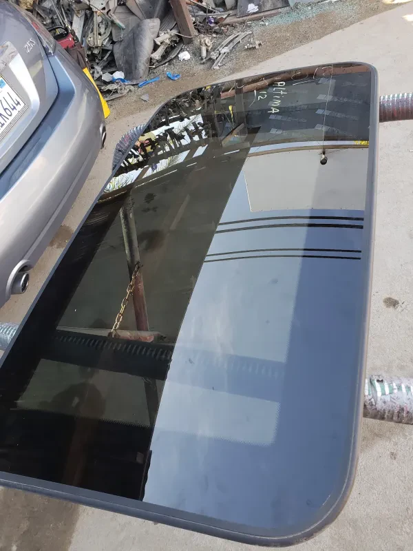Godinez Auto Body Parts - photo 2