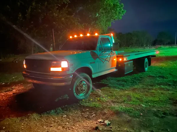 C&R Wrecker - photo 3