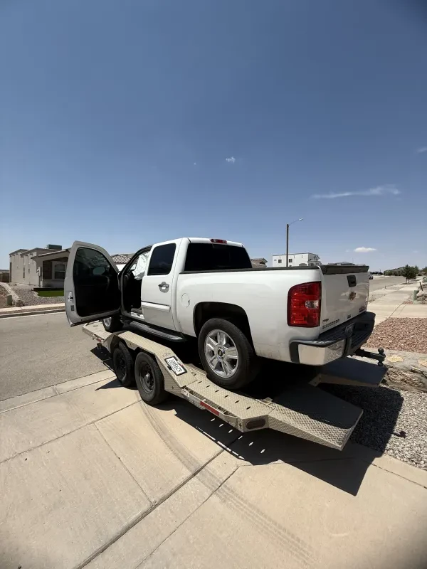 FLASH TOWING SERVICES LLC - photo 3