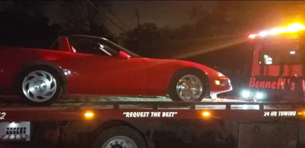 Bennett's Towing - photo 3