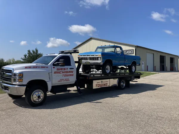 West Michigan Towing - photo 2