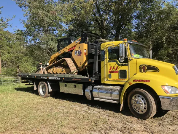 J&J Garage 24hr Towing - photo 4