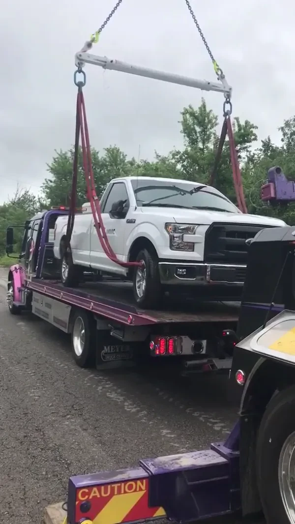 J's Southland Tow Service LLC - photo 2