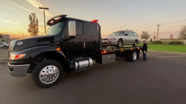 Outlaw Towing & Roadside Assistance Portland - photo 2