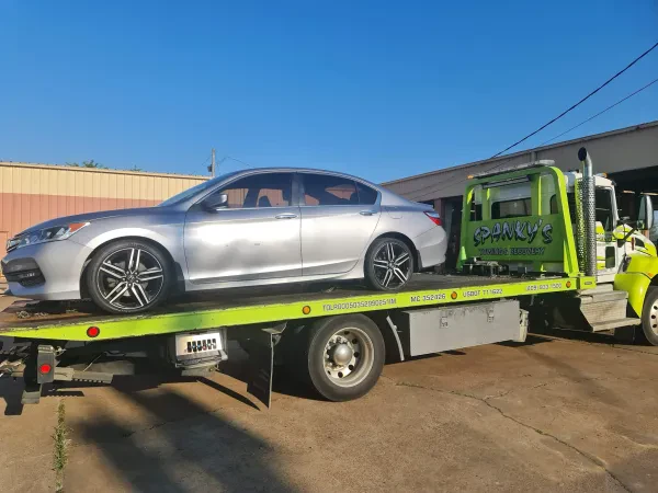 Spanky's Towing & Recovery - photo 3